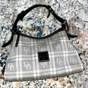 Pre owned dooney and burke bag